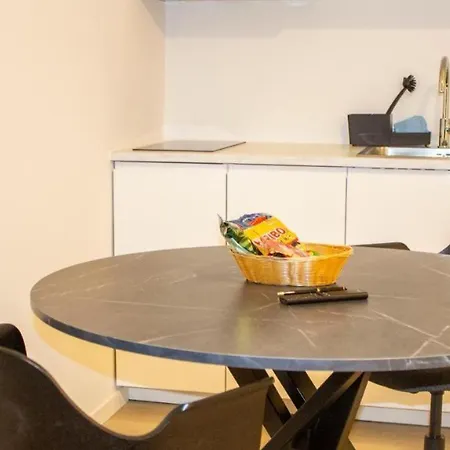 City Apartment - Perfect For Two